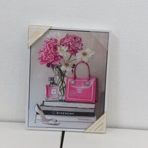 INSTINCT STYLE Art Hand Embellished picture